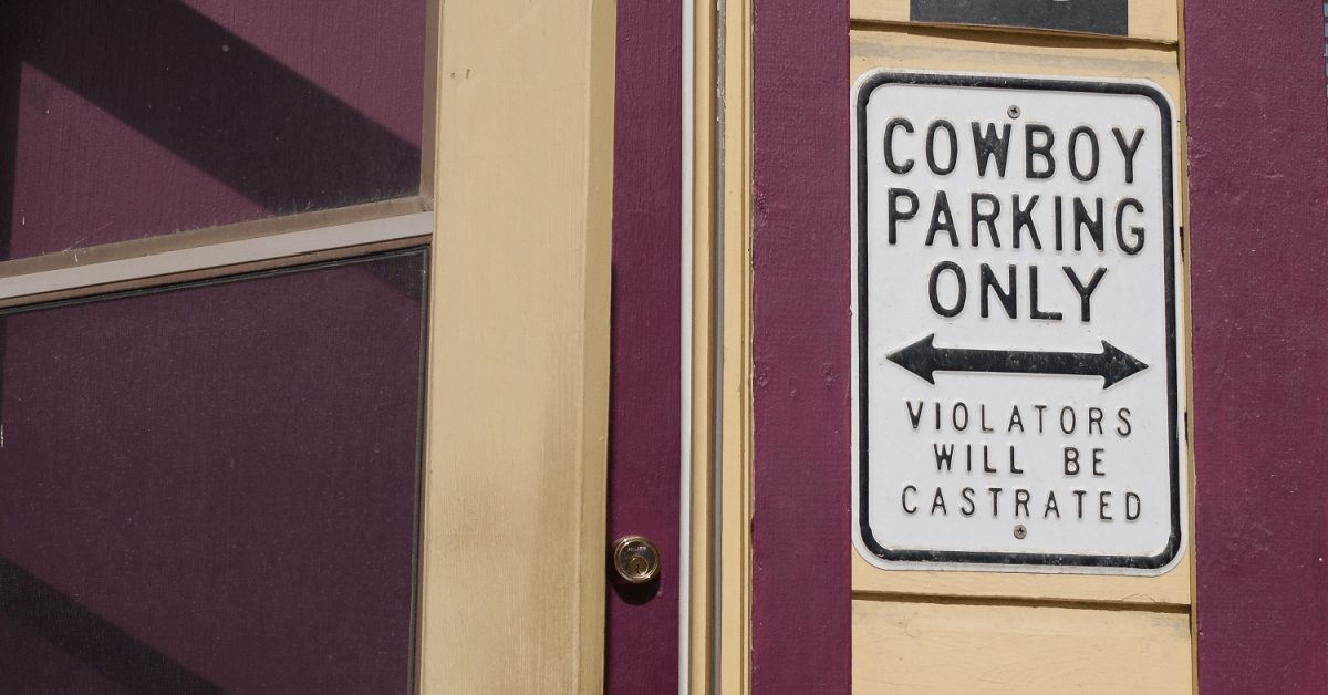 Comical Signs That Can Only Be Seen In Texas