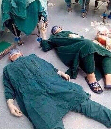 The 32 Hours Surgery That Left Surgeons on the Floor